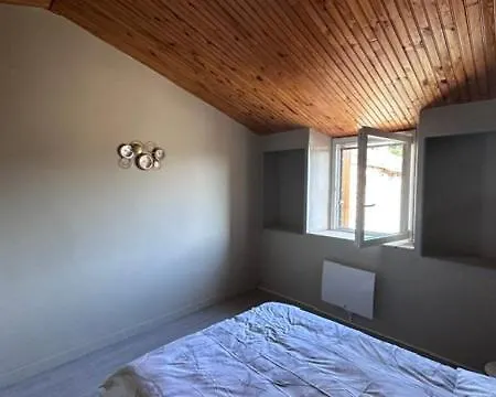 Maisonnette De Charme Holiday home Saint-Privat-d'Allier